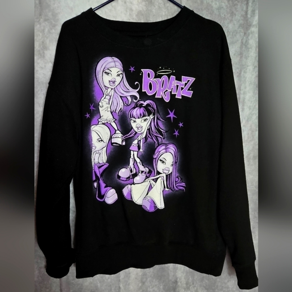 Bratz sweater size Large